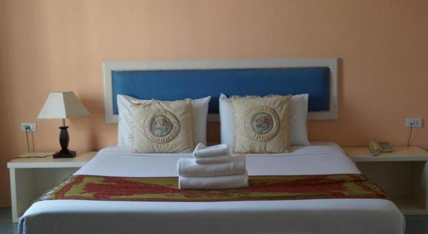Seng Aroun Hotel Pakse Eksteriør bilde